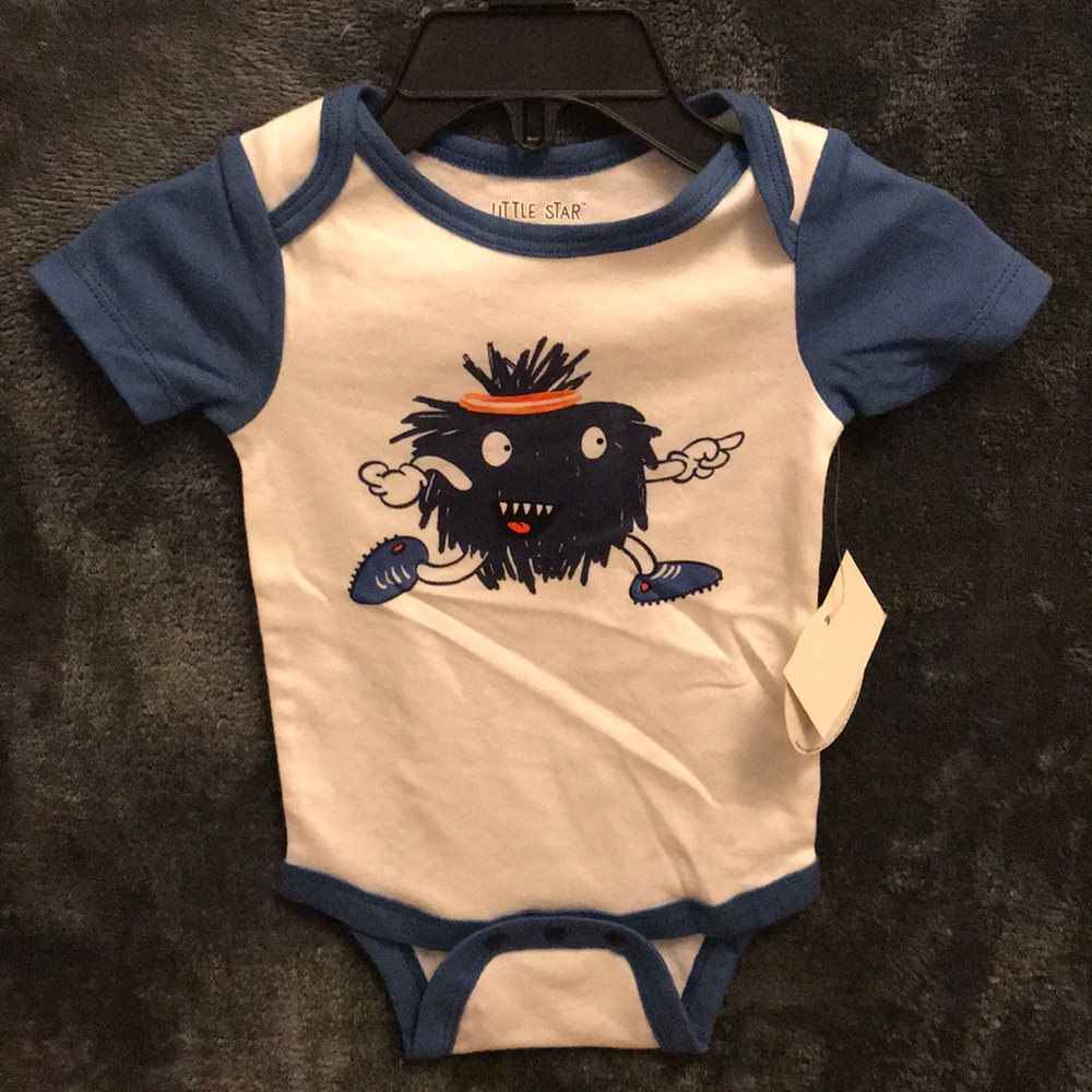 Little star organic 3-6 month onesie